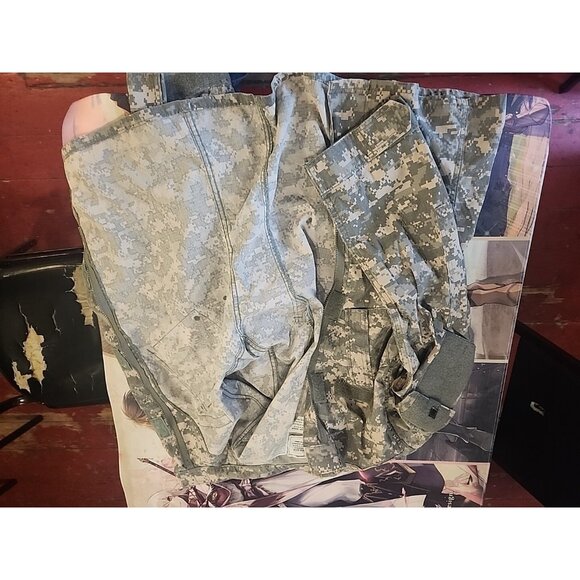 ARMY Combat Uniform Utility Coat Flame Resistant Propper International Md-Reg #3 - Picture 3 of 6